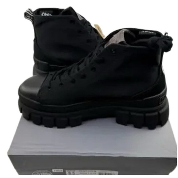 Palladium Women's Black Lace-Up Boots - Picture 2 of 4